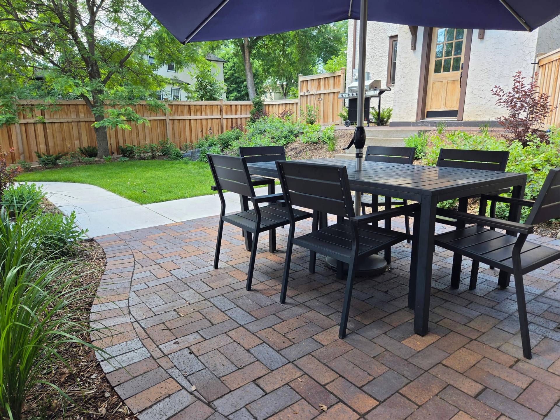 Landscape design and installation by Field Outdoor Spaces, Minneapolis and St. Paul